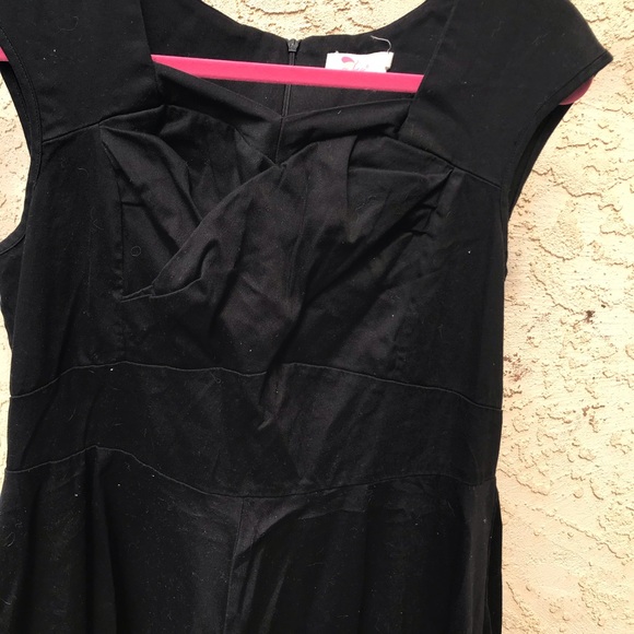 Black Pin-Up Dress - Picture 3 of 8